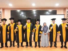 Kata-Kata Bijak untuk Merayakan Promosi Doktor yang Menginspirasi