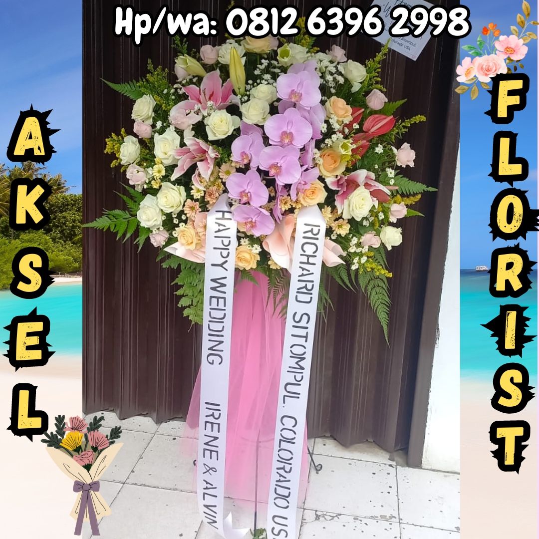 Standing Flower Pernikahan ke Gedung Pernikahan The White Wedding Venue Medan